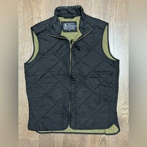 J.Crew men's quilted vest -Black/Green combo